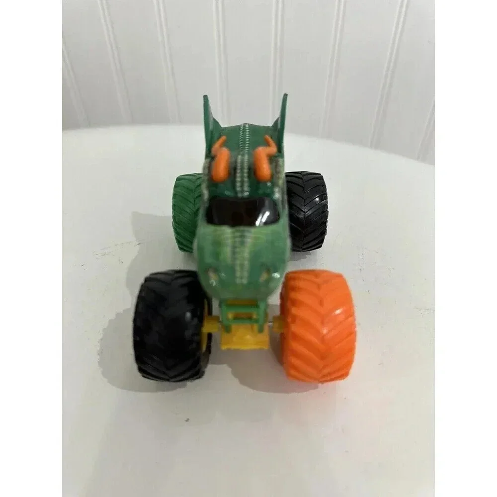 Monster Jam Dragon 1/64 Die Cast Series 30 Black Green Orange‎ Wheels